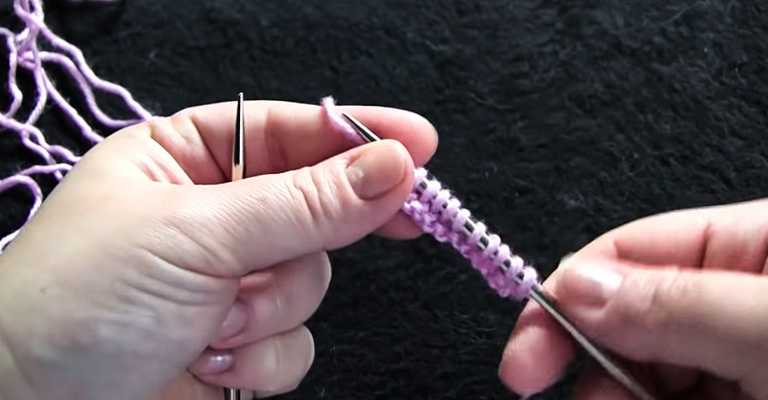 How to Knit with a Circular Needle 13