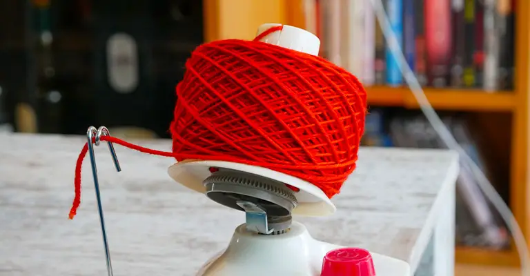 How To Make A Yarn Ball