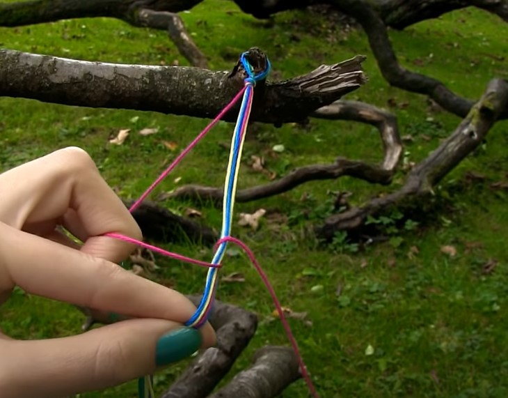 How to Make Bracelets Out of Yarn Includes Friendship Bracelets with