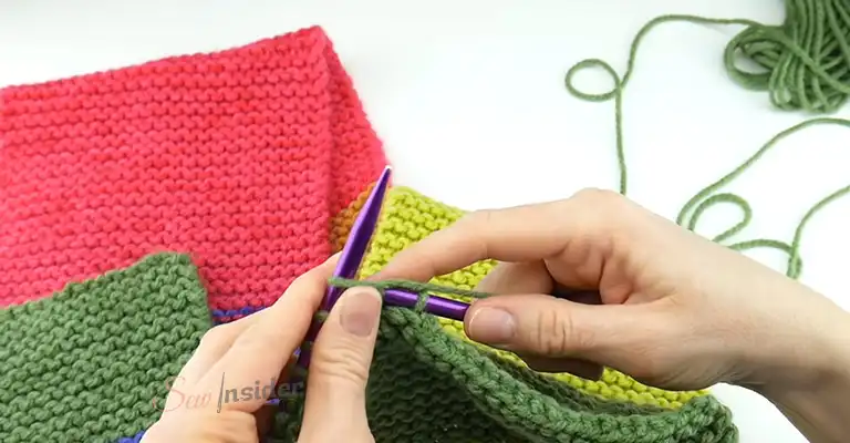 How to Make a Scarf with Yarn