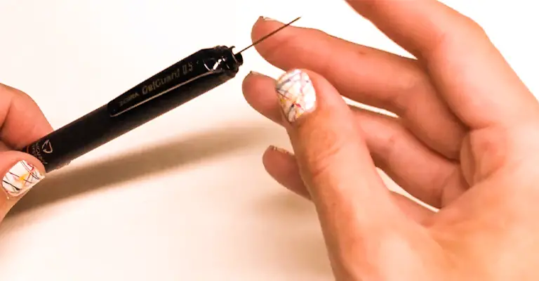 How to Refill a Mechanical Pencil