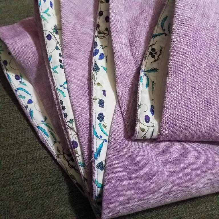 How to Serge a Hem? Skirt, TShirt Rolled Hemming Knits Sew Insider