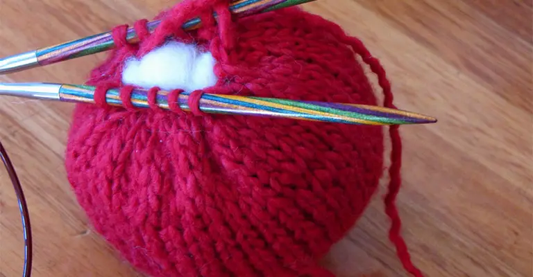 How to knit a ball