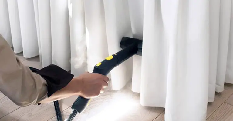 How to Wash Polyester Curtains