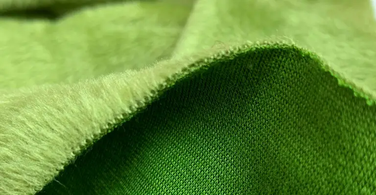 How to Tell the Right Side of Fleece