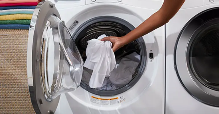 How to Clean Poop in a Washing Machine