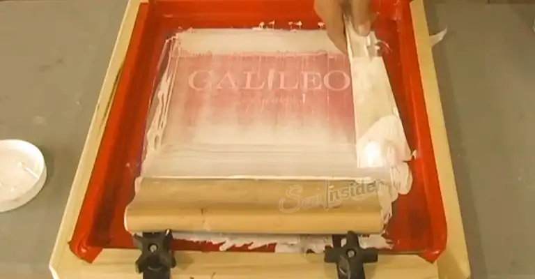 How to Remove Dried Ink from Silk Screen